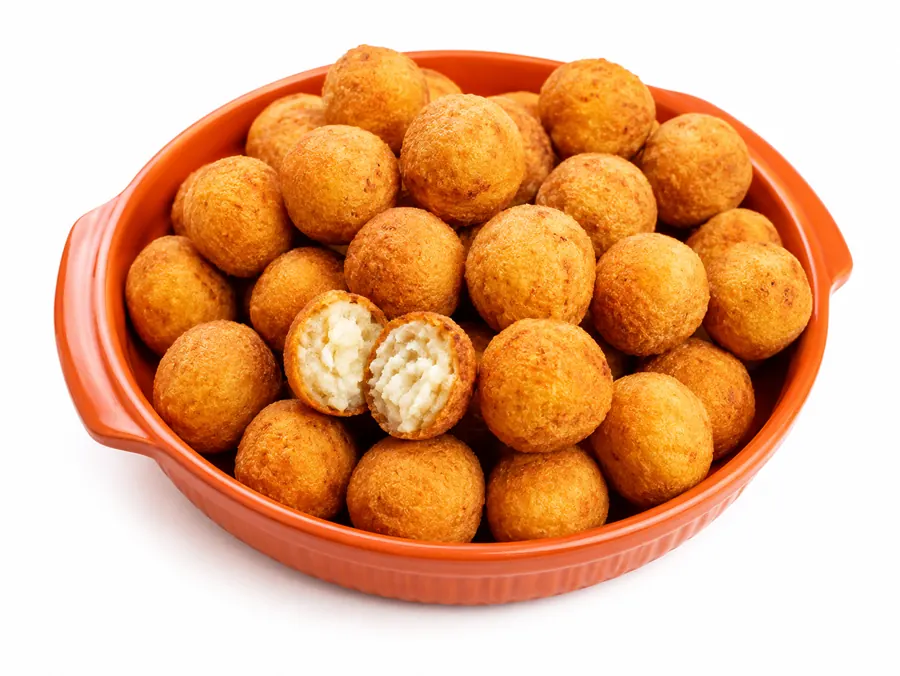 Bolinhos fritos dourados