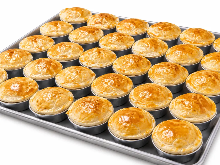 Empadinhas de frango douradas